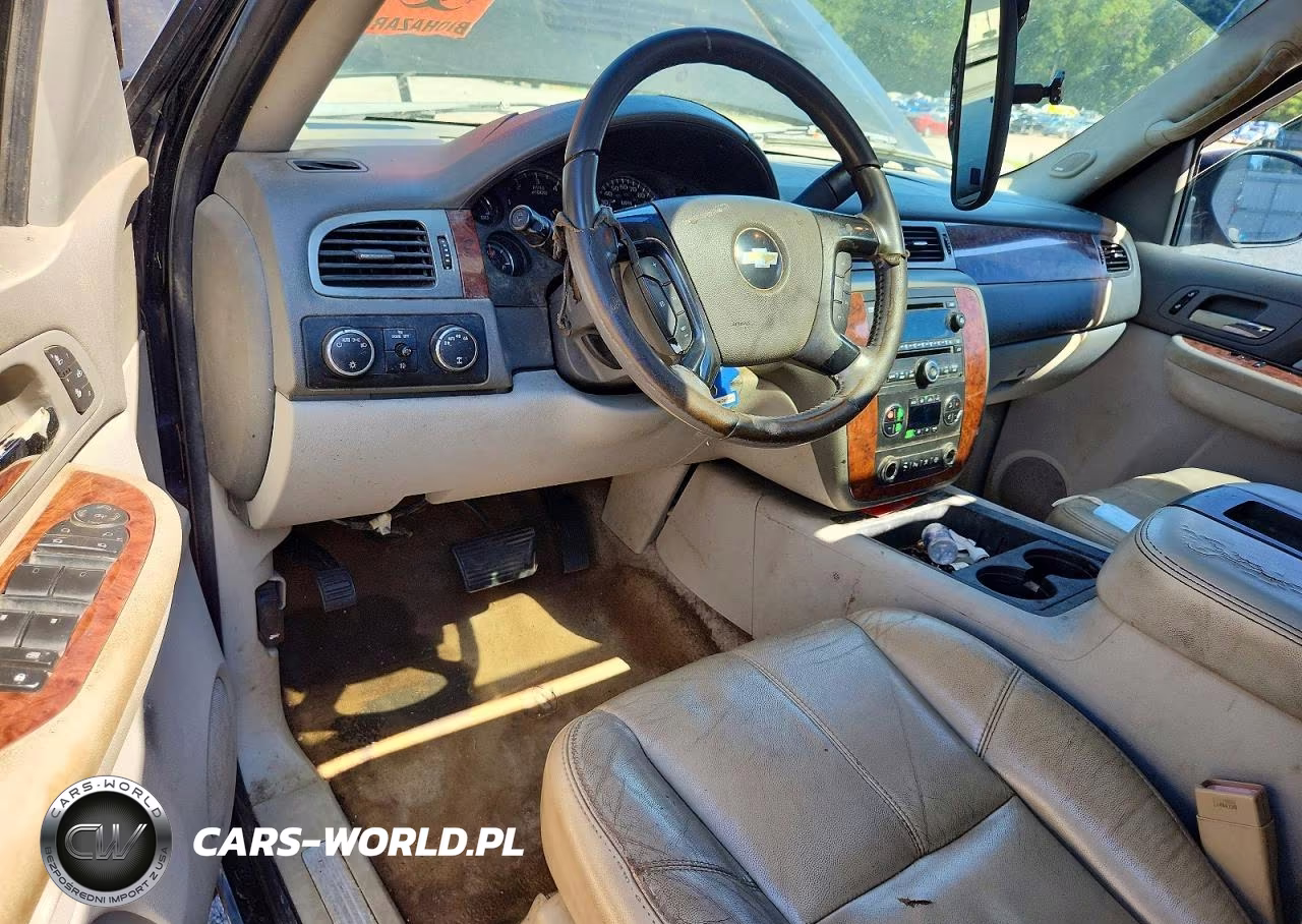 2007 Chevrolet Tahoe K1500 VIN:1GNFK13027R155250 - 8