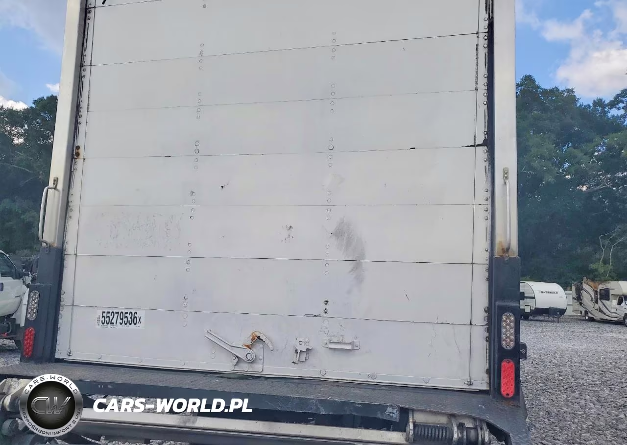 2018 International 4300 Box Truck VIN:3HAMMMMLXJL543857 - 10