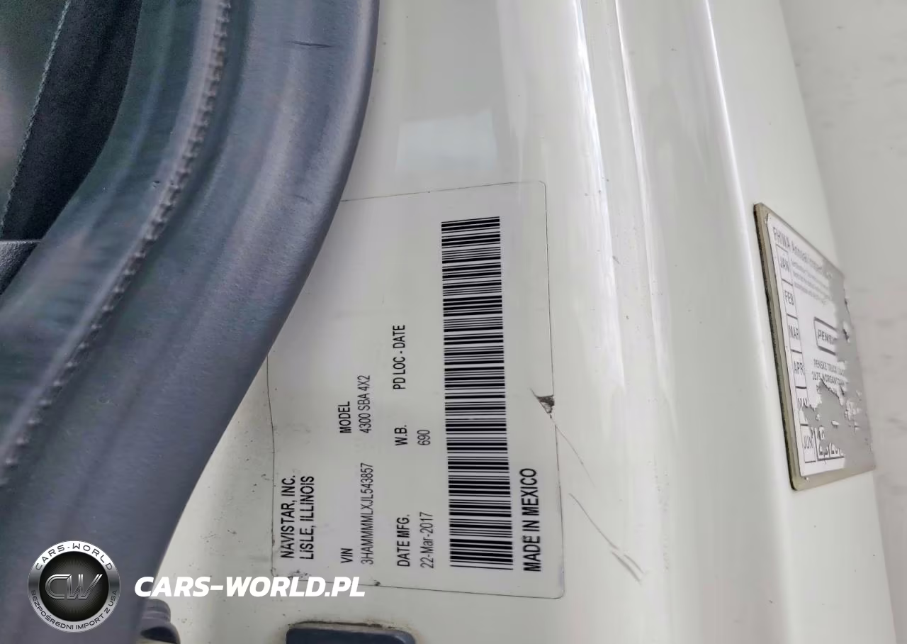 2018 International 4300 Box Truck VIN:3HAMMMMLXJL543857 - 14