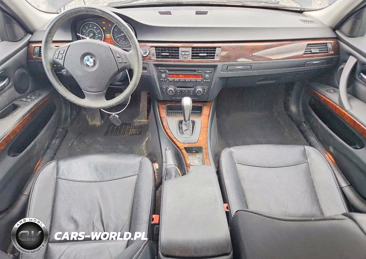 2011 BMW 328 Xi VIN:WBAPK7G57BNN70681 - 8