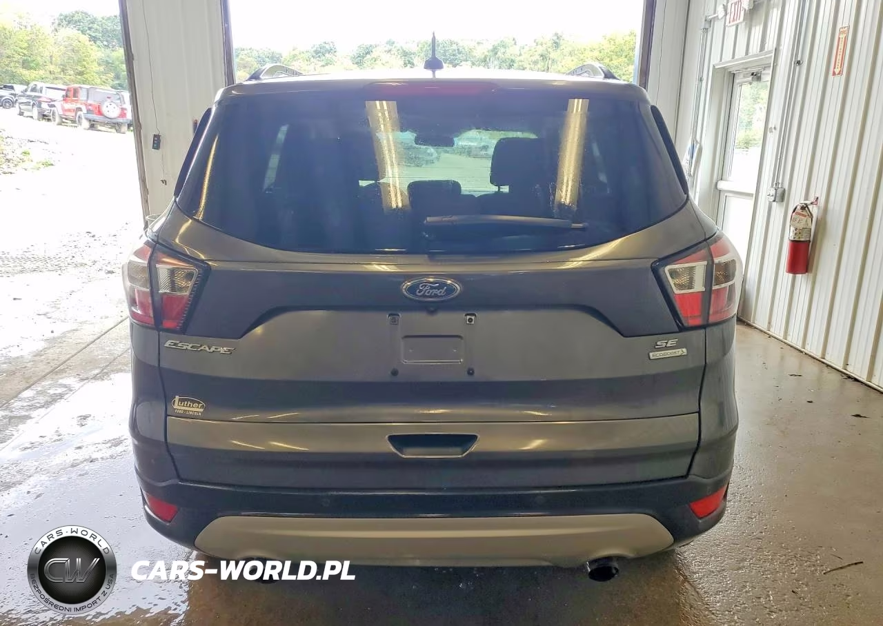 2017 Ford Escape Se VIN:1FMCU0GD7HUC98590 - 6