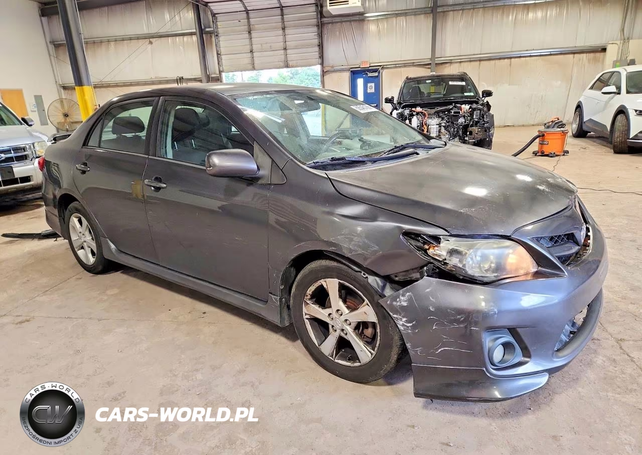 2012 Toyota Corolla S VIN:2T1BU4EE1CC877969 - 4