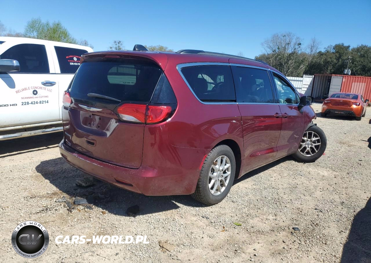 2021 Chrysler Voyager Lxi VIN:2C4RC1DG6MR543599 - 3