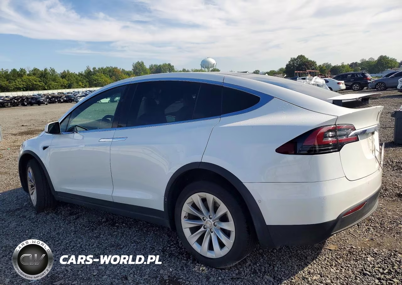 2021 Tesla Model X VIN:5YJXCAE28MF319644 - 2