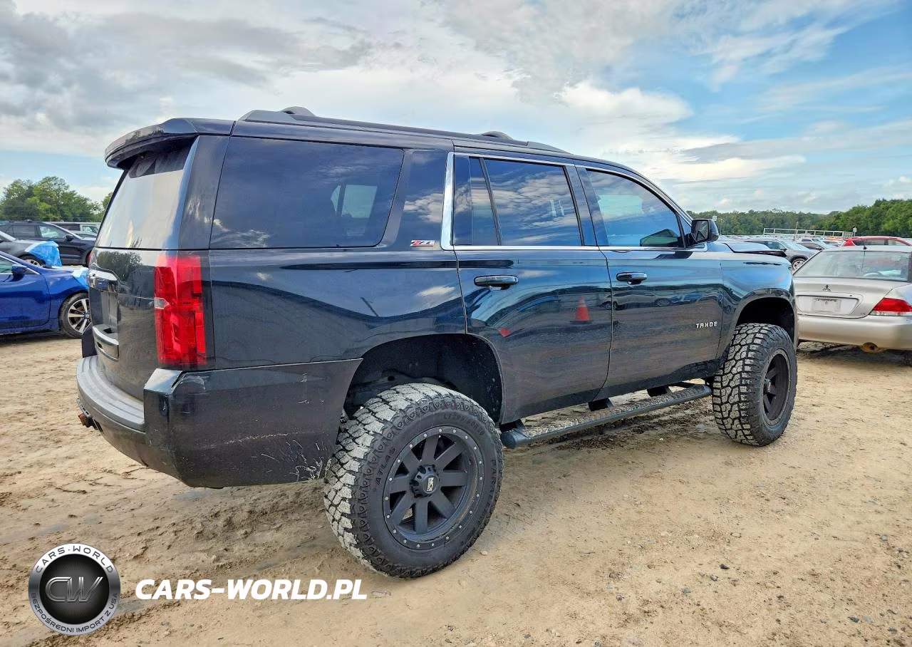 2017 Chevrolet Tahoe K1500 Lt VIN:1GNSKBKC7HR128823 - 3