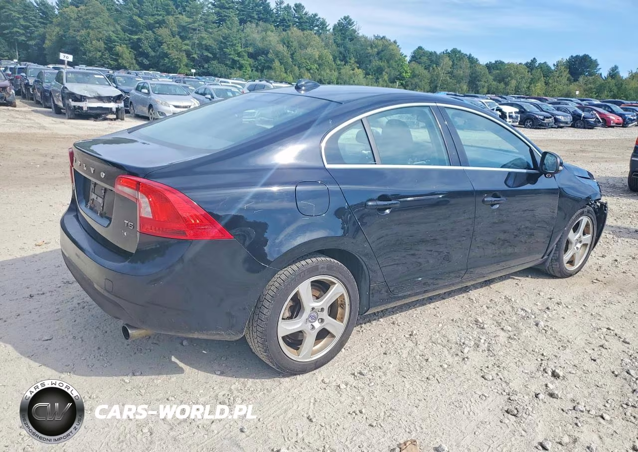 2012 Volvo S60 T5 VIN:YV1622FSXC2113109 - 3