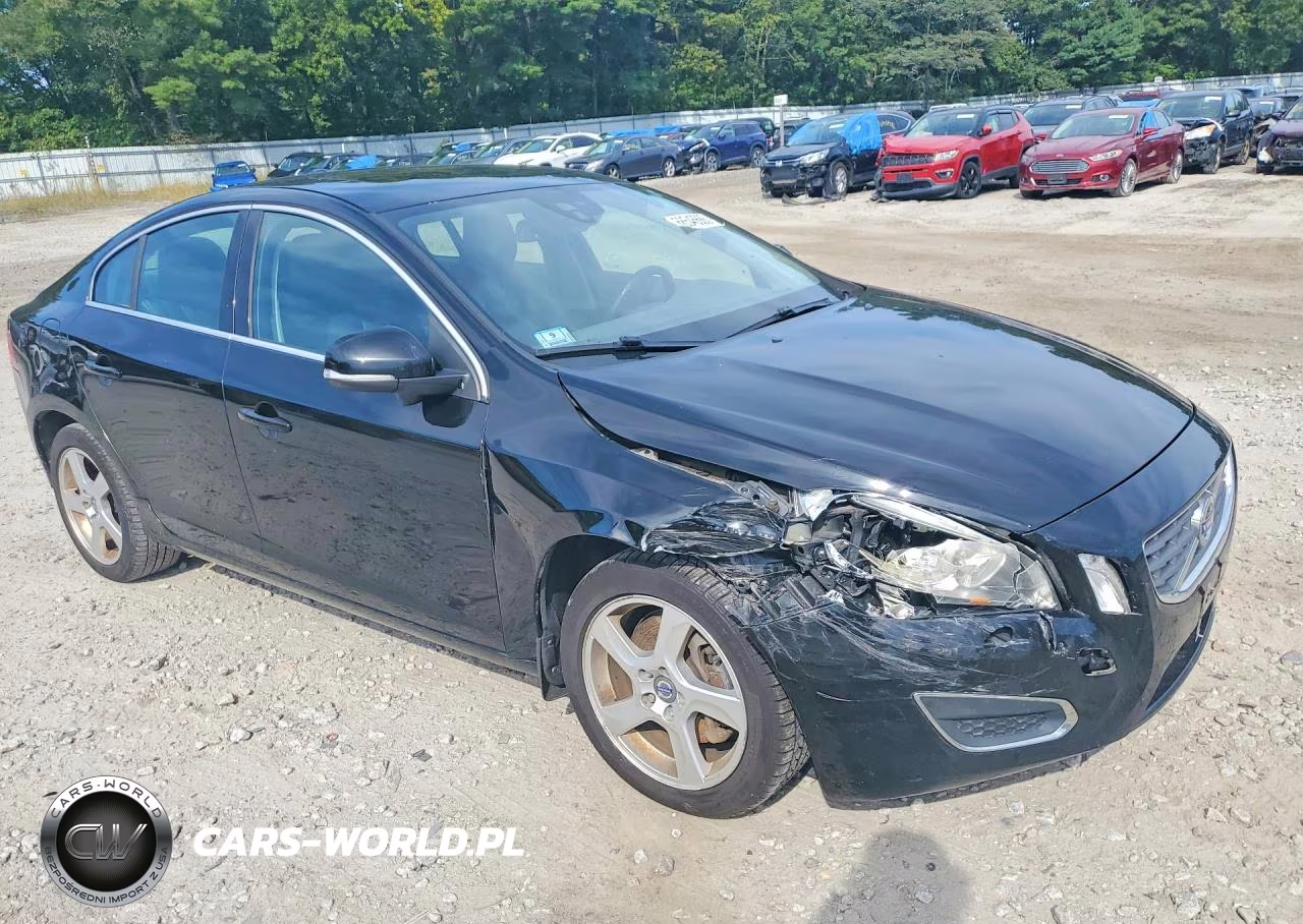 2012 Volvo S60 T5 VIN:YV1622FSXC2113109 - 4