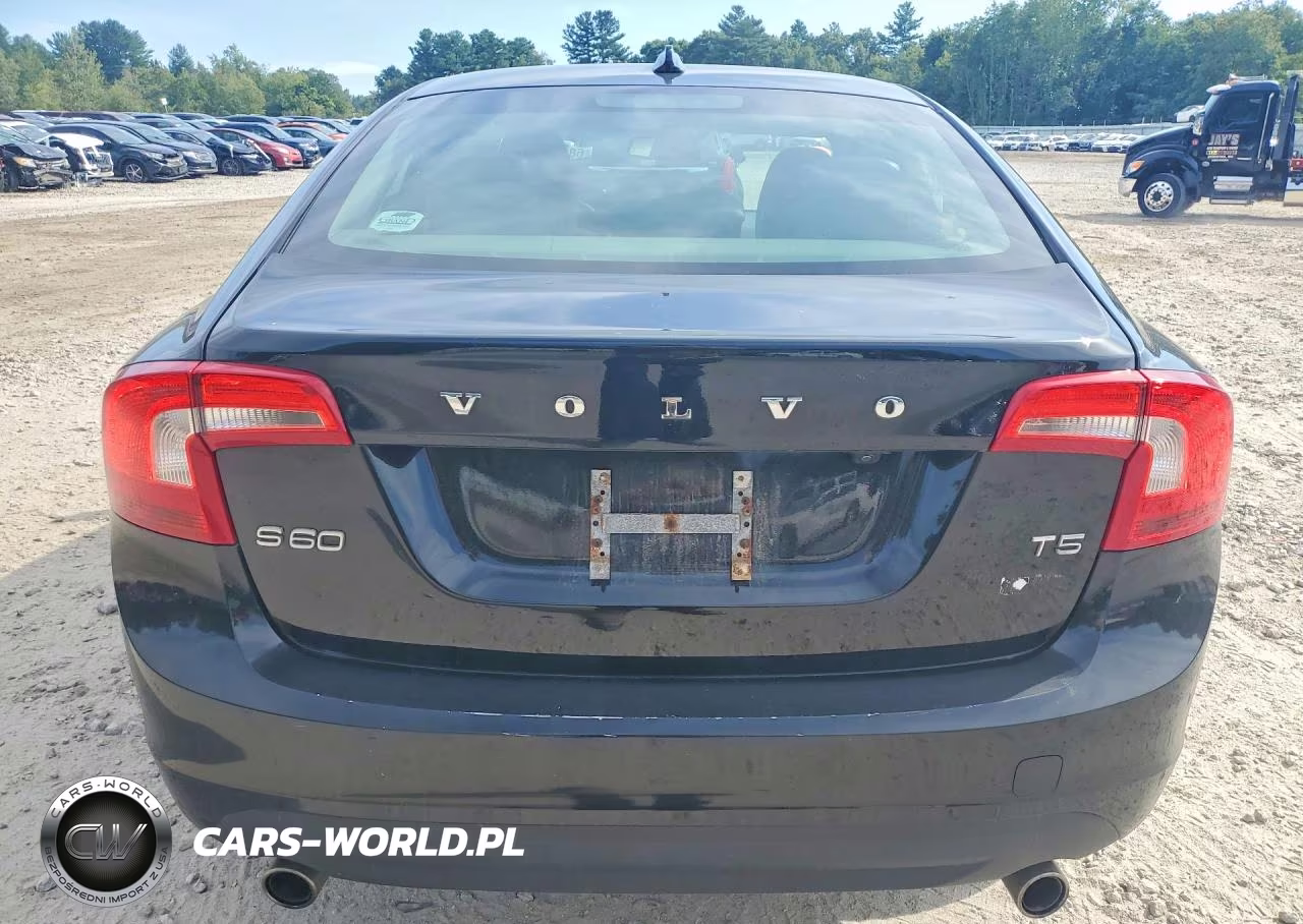 2012 Volvo S60 T5 VIN:YV1622FSXC2113109 - 6