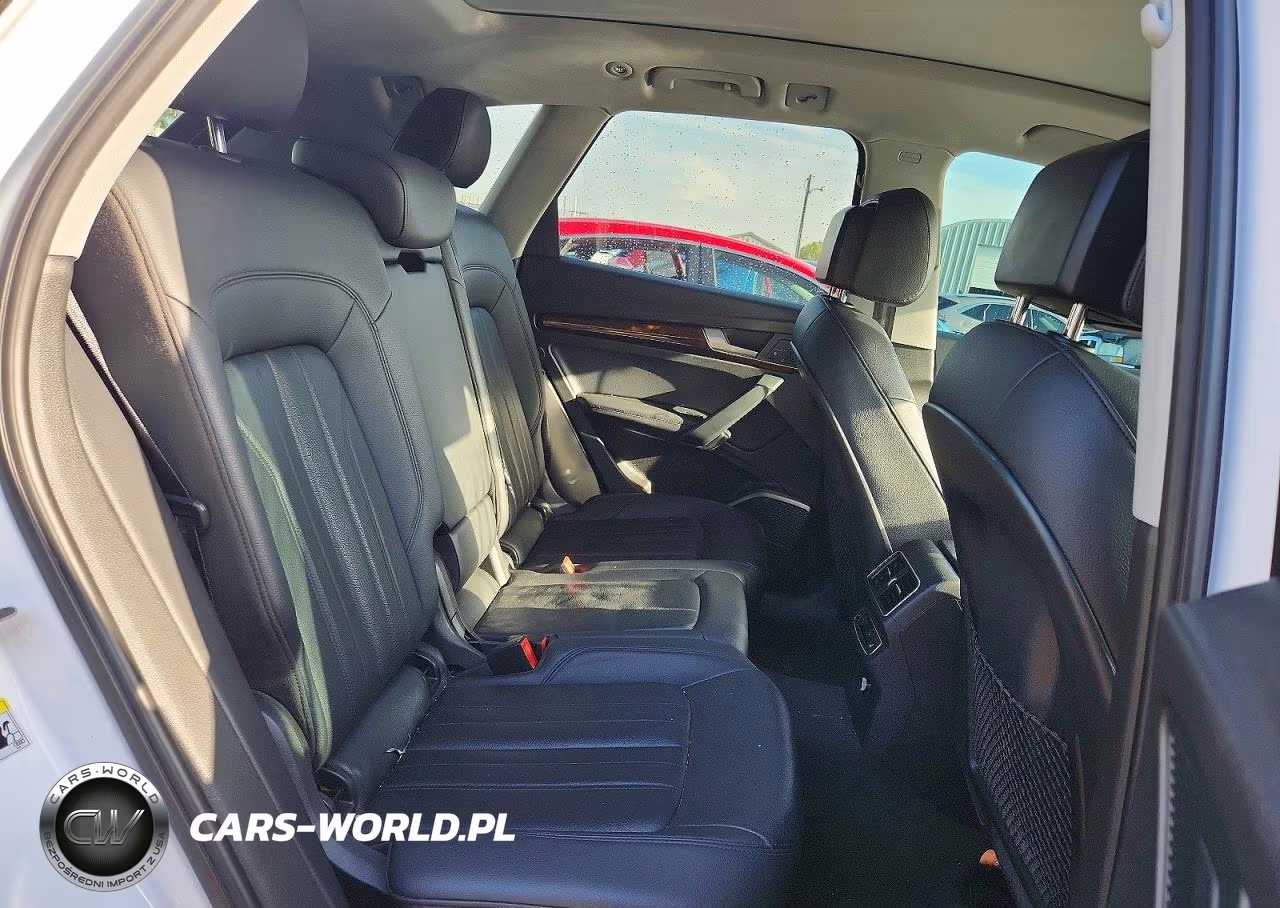 2018 Audi Q5 Prestige VIN:WA1CNAFY0J2059826 - 10