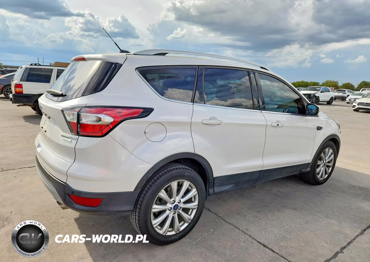 2017 Ford Escape Titanium VIN:1FMCU0J90HUD40151 - 3