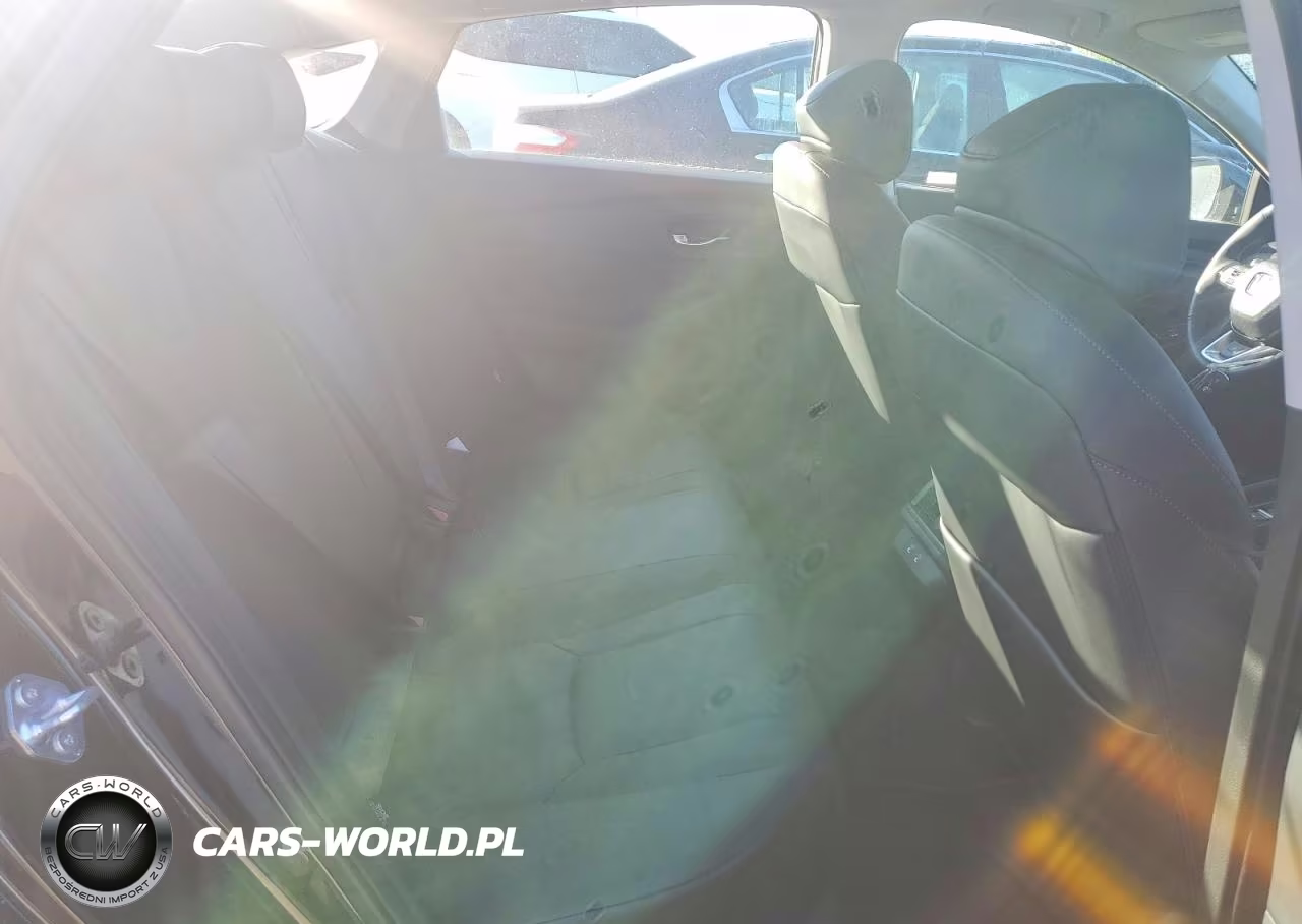 2026 Honda Accord Touring Hybrid VIN:1HGCY2F87TA018557 - 10