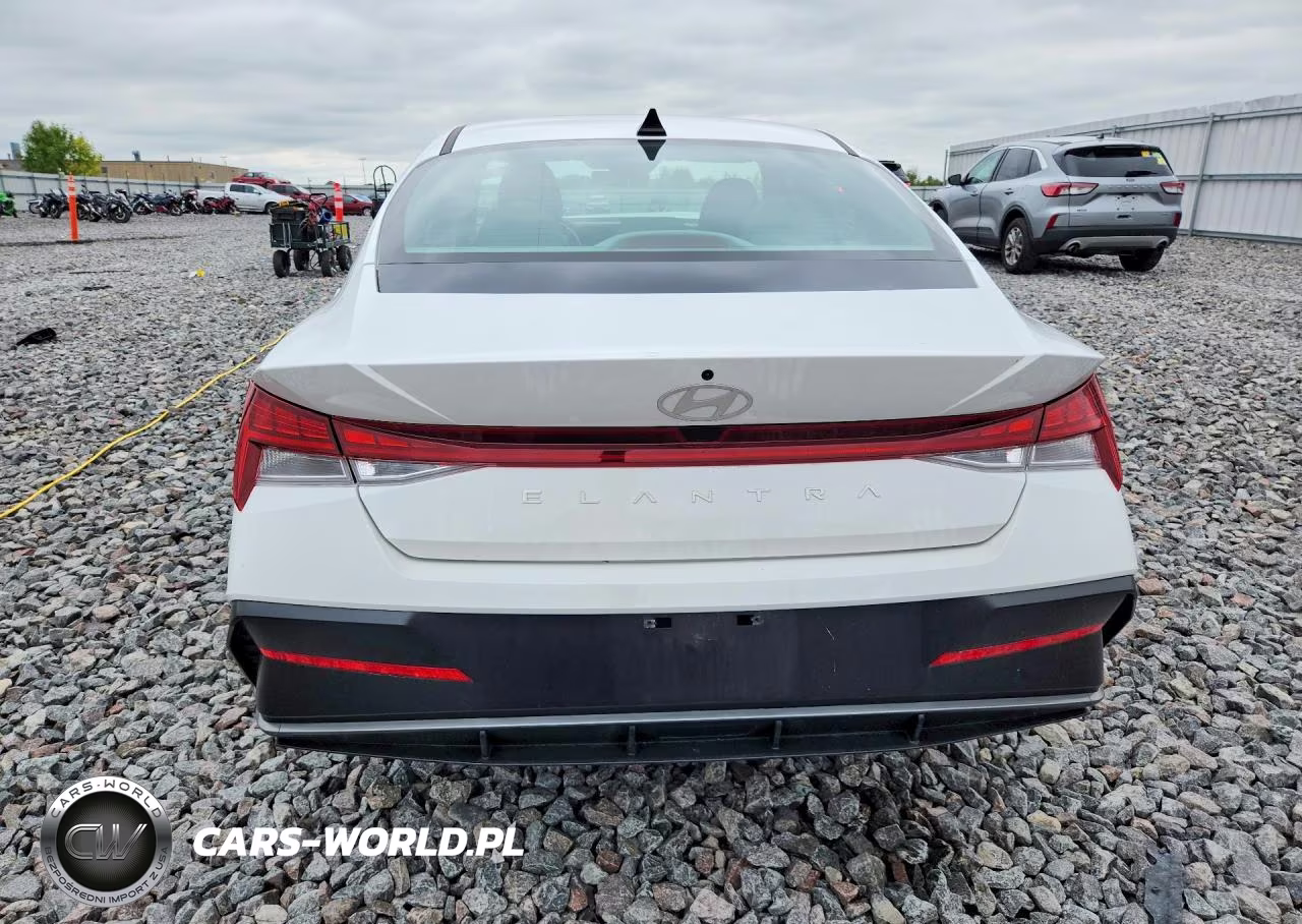 2025 Hyundai Elantra Sel VIN:KMHLS4DG2SU901738 - 6