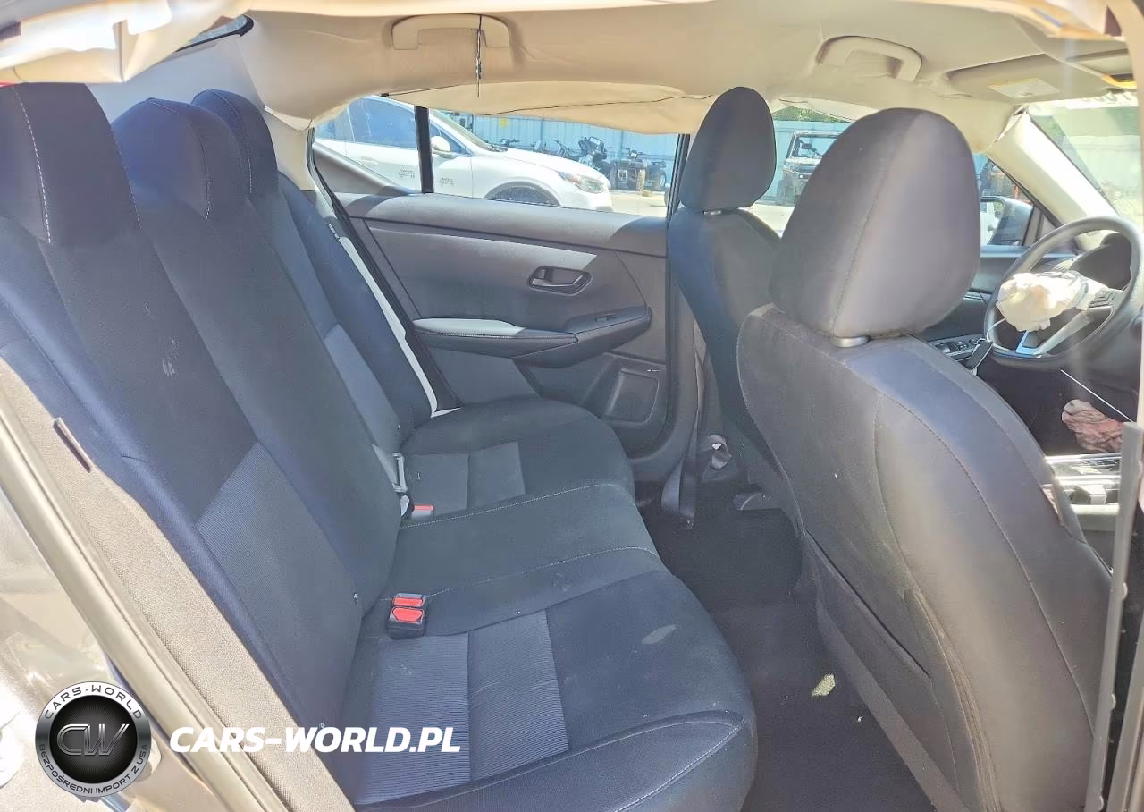 2024 Nissan Sentra Sv VIN:3N1AB8CV0RY216733 - 10
