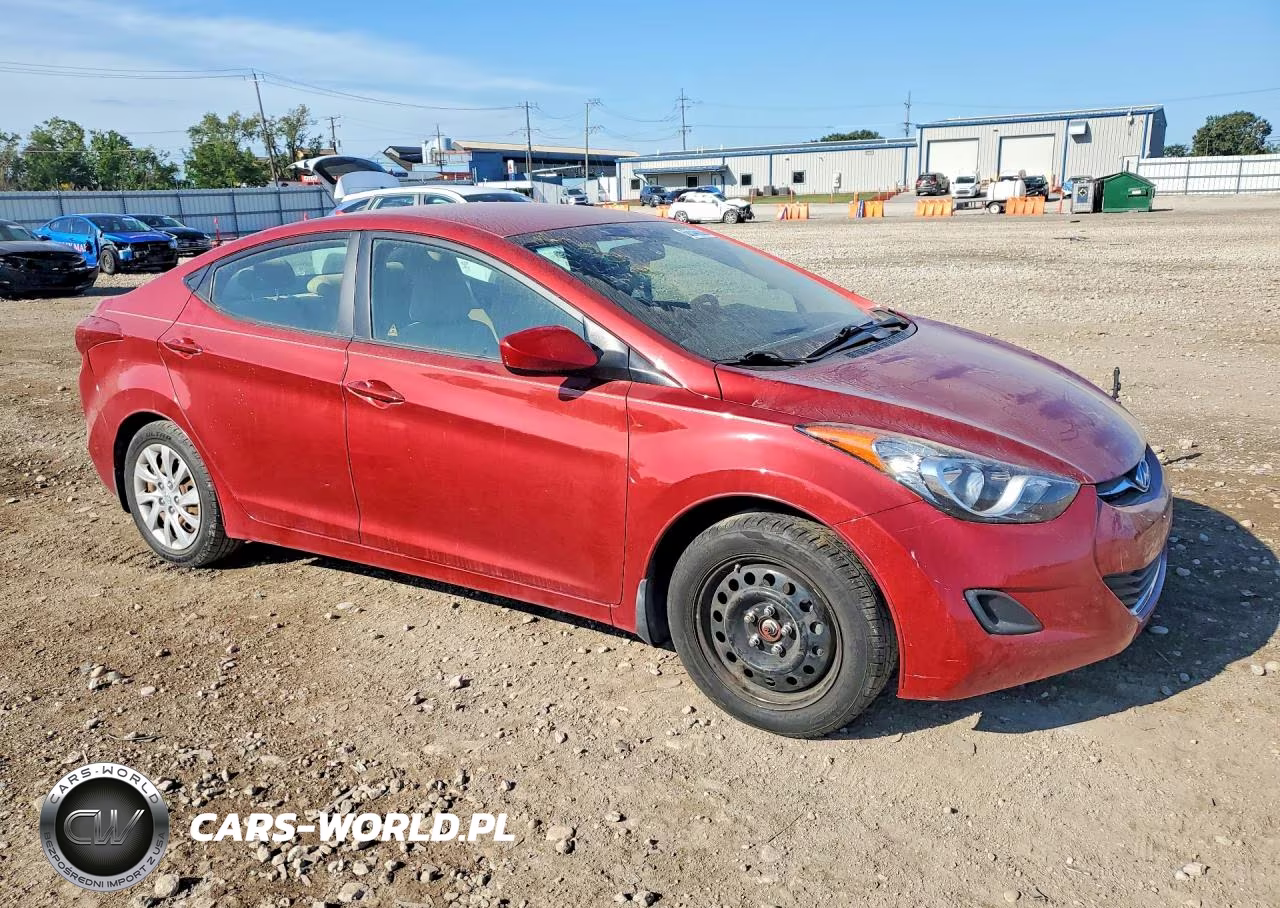 2013 Hyundai Elantra Gls VIN:KMHDH4AE5DU519437 - 4