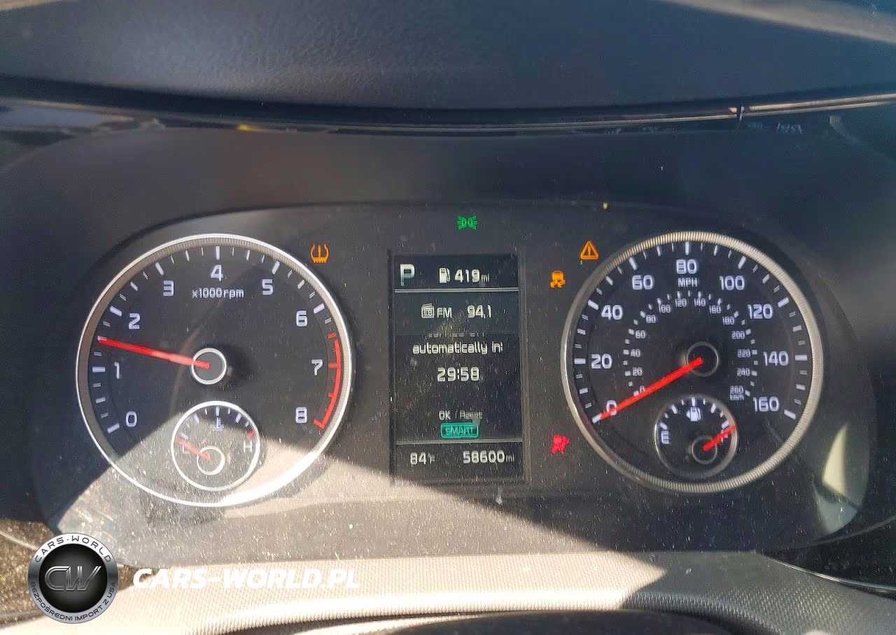 2022 Kia K5 Lxs VIN:5XXG14J29NG158457 - 9