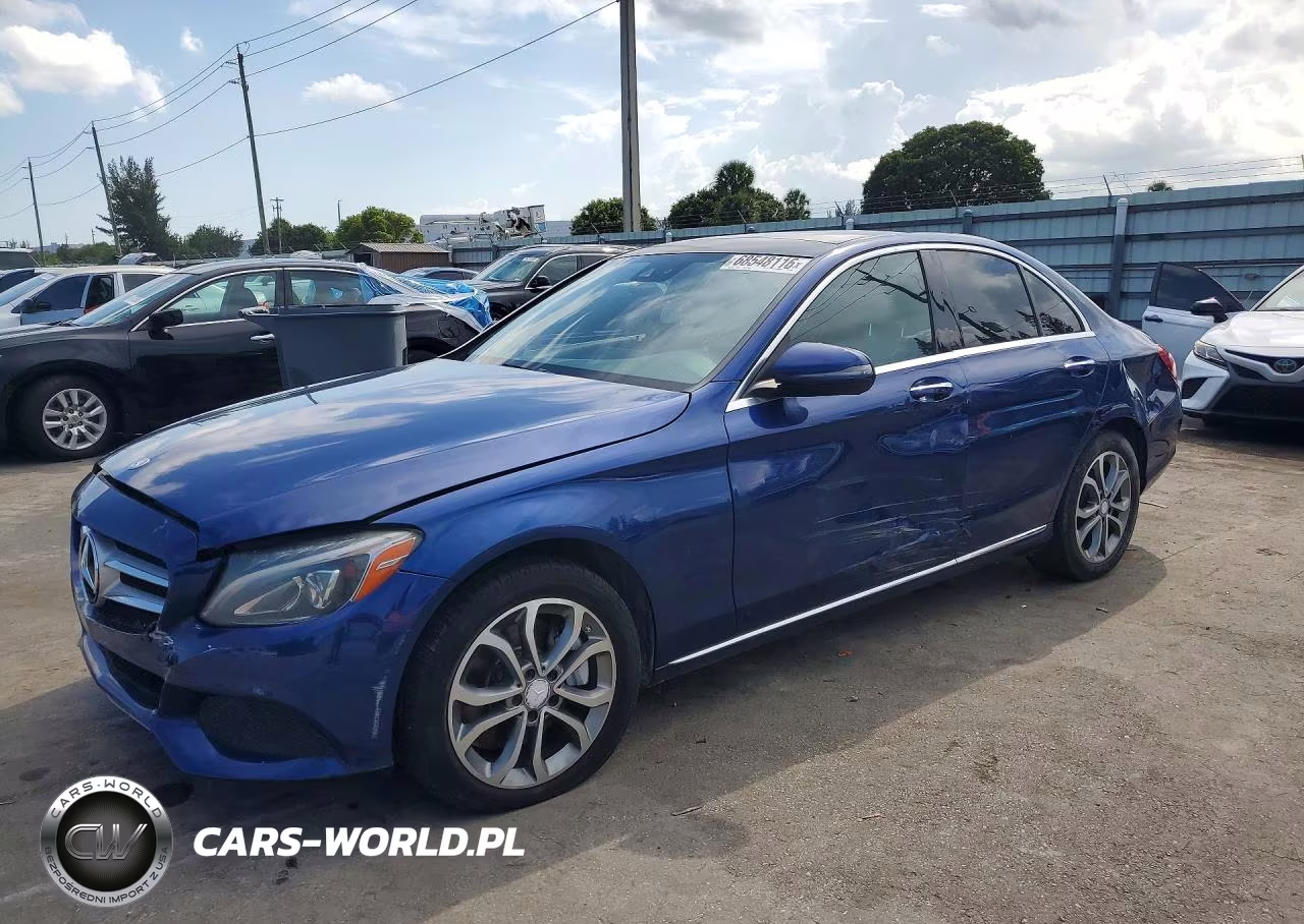 2017 Mercedes-Benz C 300 4Matic – zdjęcie 1 z 12