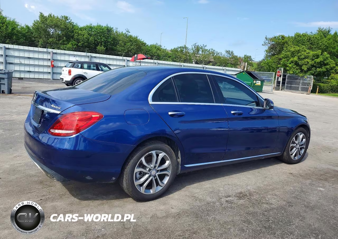 2017 Mercedes-Benz C 300 4Matic VIN:55SWF4KB6HU204800 - 3