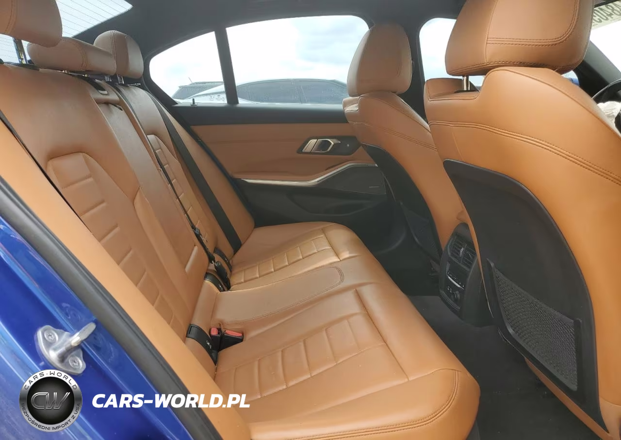2019 BMW 330Xi VIN:WBA5R7C50KAJ80800 - 10
