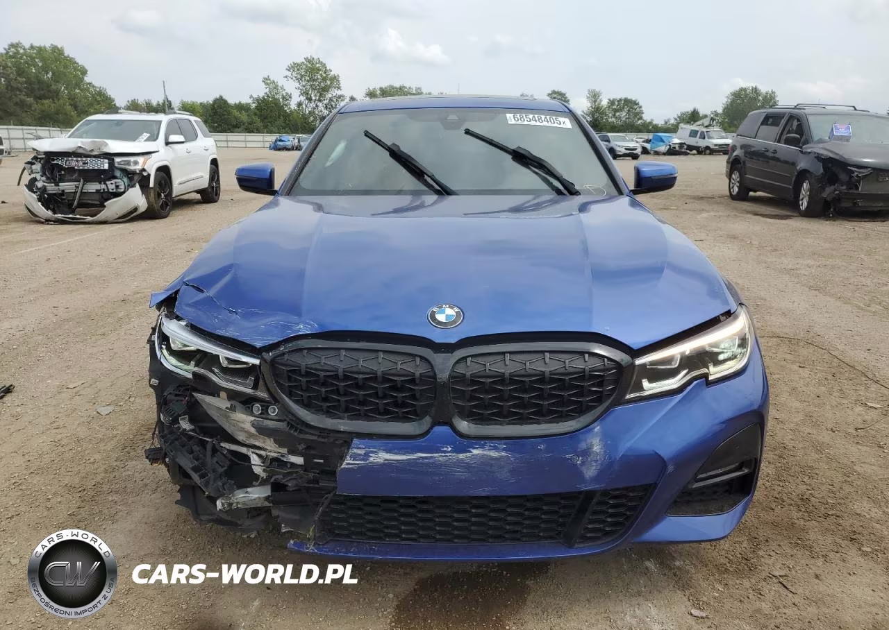 2019 BMW 330Xi VIN:WBA5R7C50KAJ80800 - 5