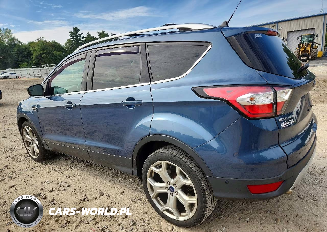 2018 Ford Escape Titanium VIN:1FMCU9J95JUB92475 - 2