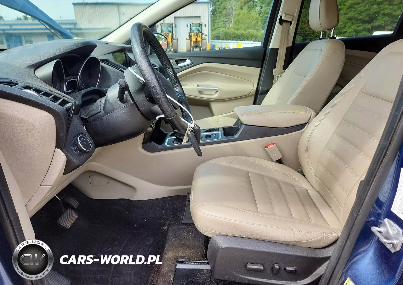 2018 Ford Escape Titanium VIN:1FMCU9J95JUB92475 - 7