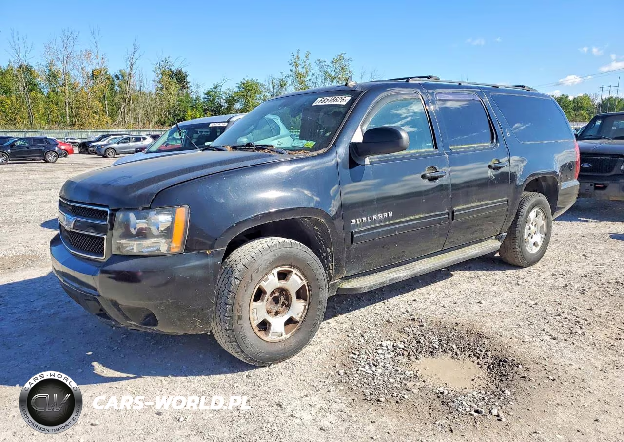 2013 Chevrolet Suburban C1500 Lt
