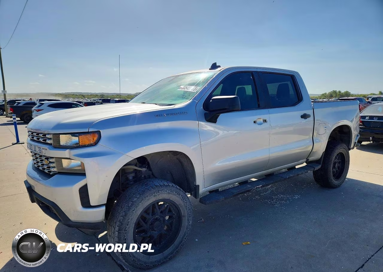 2020 Chevrolet Silverado C1500 Custom