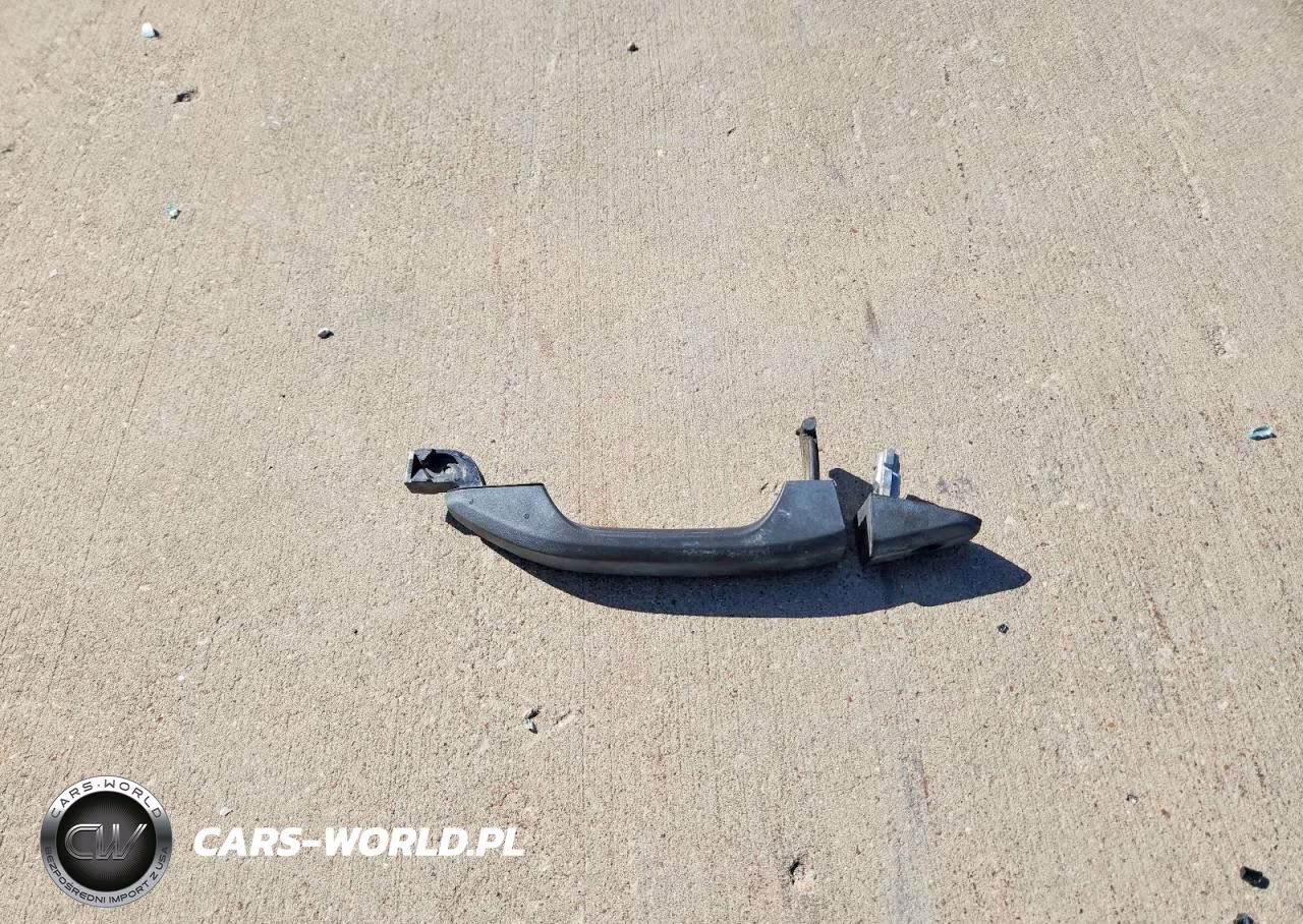 2020 Chevrolet Silverado C1500 Custom VIN:3GCPWBEK9LG375890 - 12