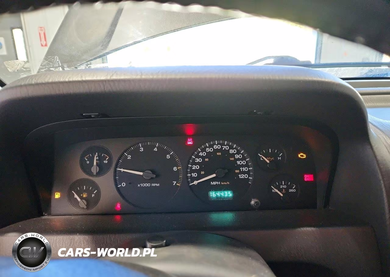 2004 Jeep Grand Cherokee Laredo VIN:1J4GW48S64C322764 - 9