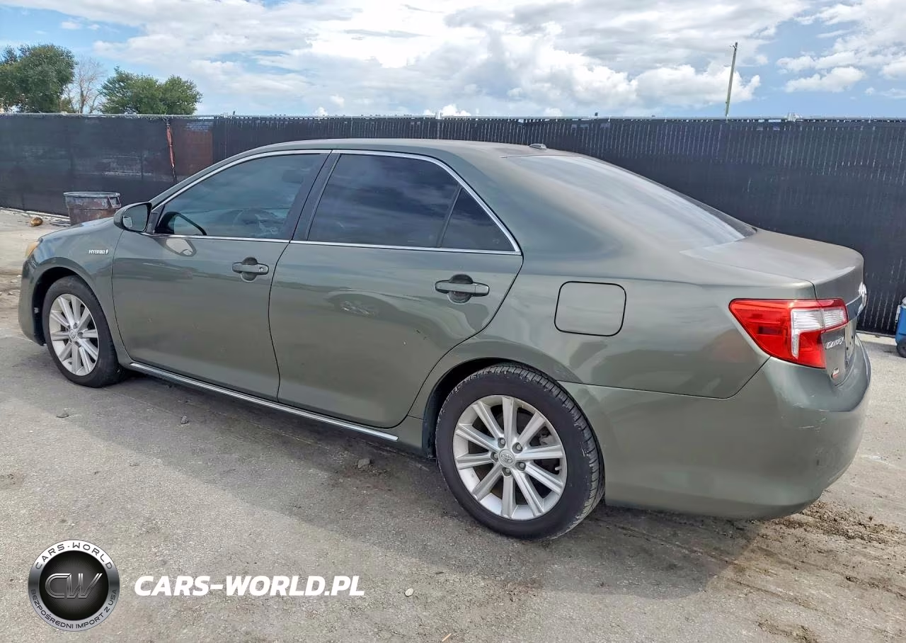2014 Toyota Camry Hybrid Xle VIN:4T1BD1FK6EU121140 - 2