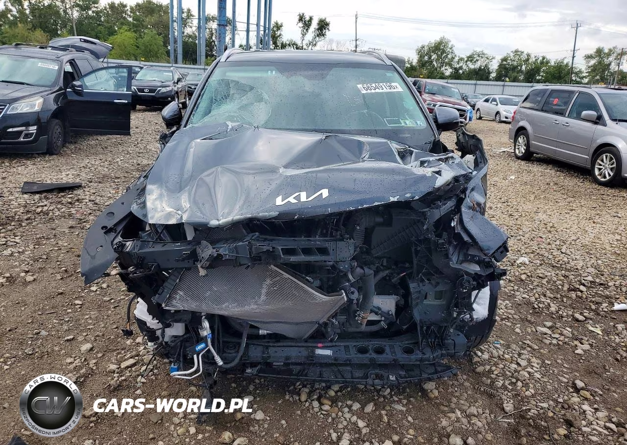 2024 Kia Sorento S VIN:5XYRLDJCXRG285716 - 5