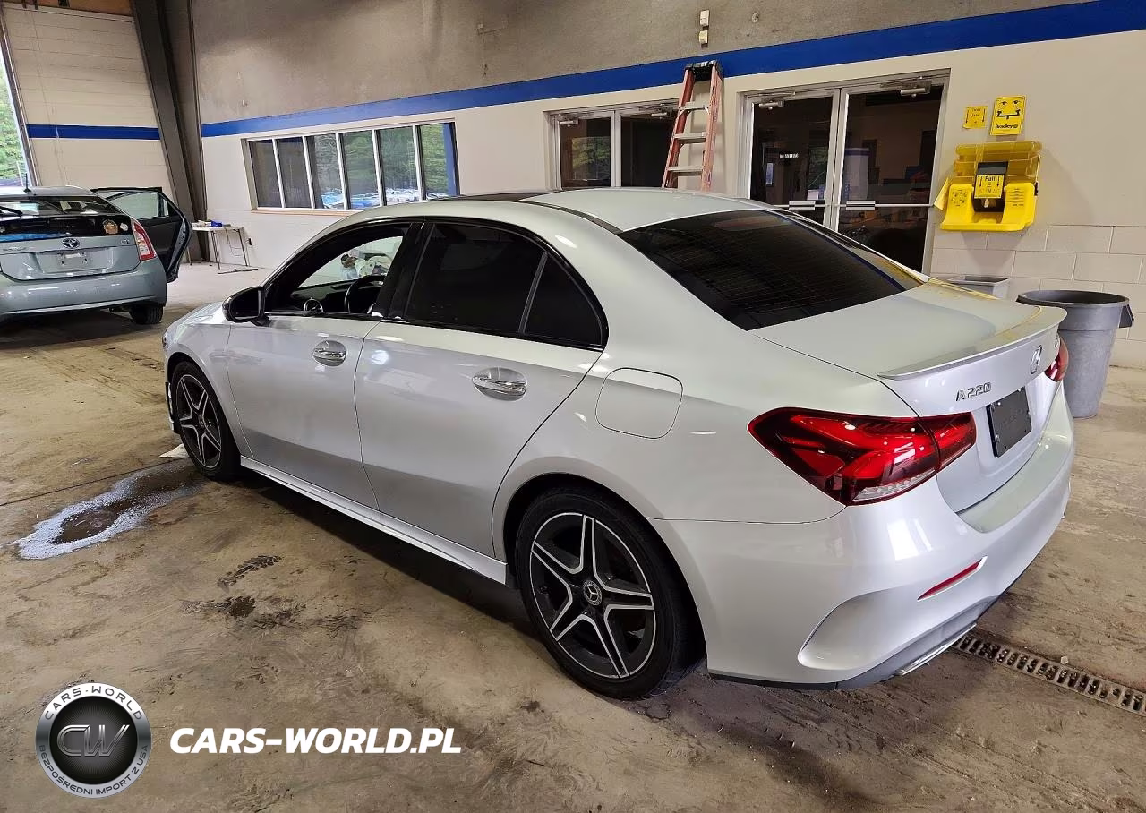 2021 Mercedes-Benz A 220 4Matic VIN:W1K3G4FB3MJ271536 - 2