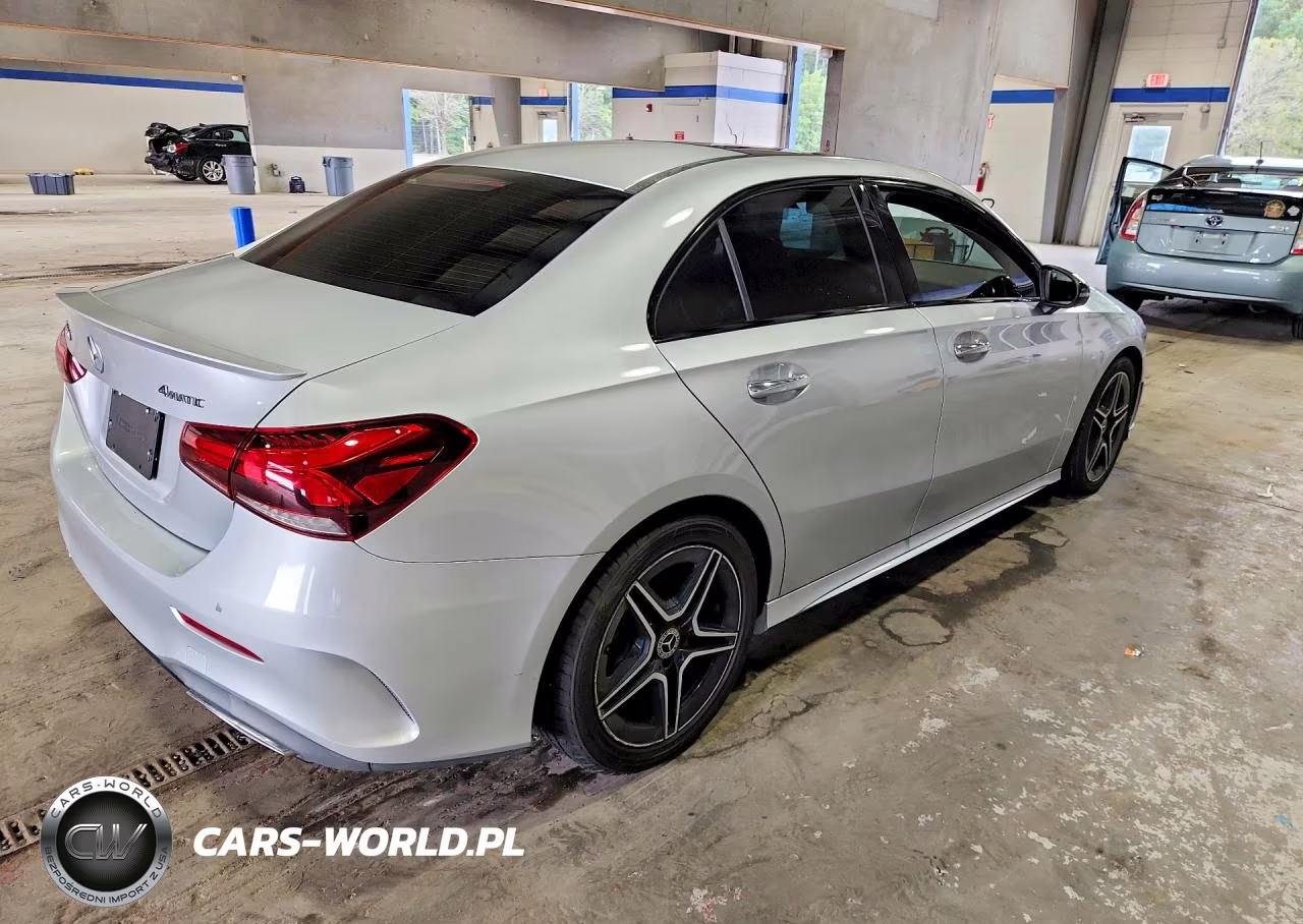 2021 Mercedes-Benz A 220 4Matic VIN:W1K3G4FB3MJ271536 - 3
