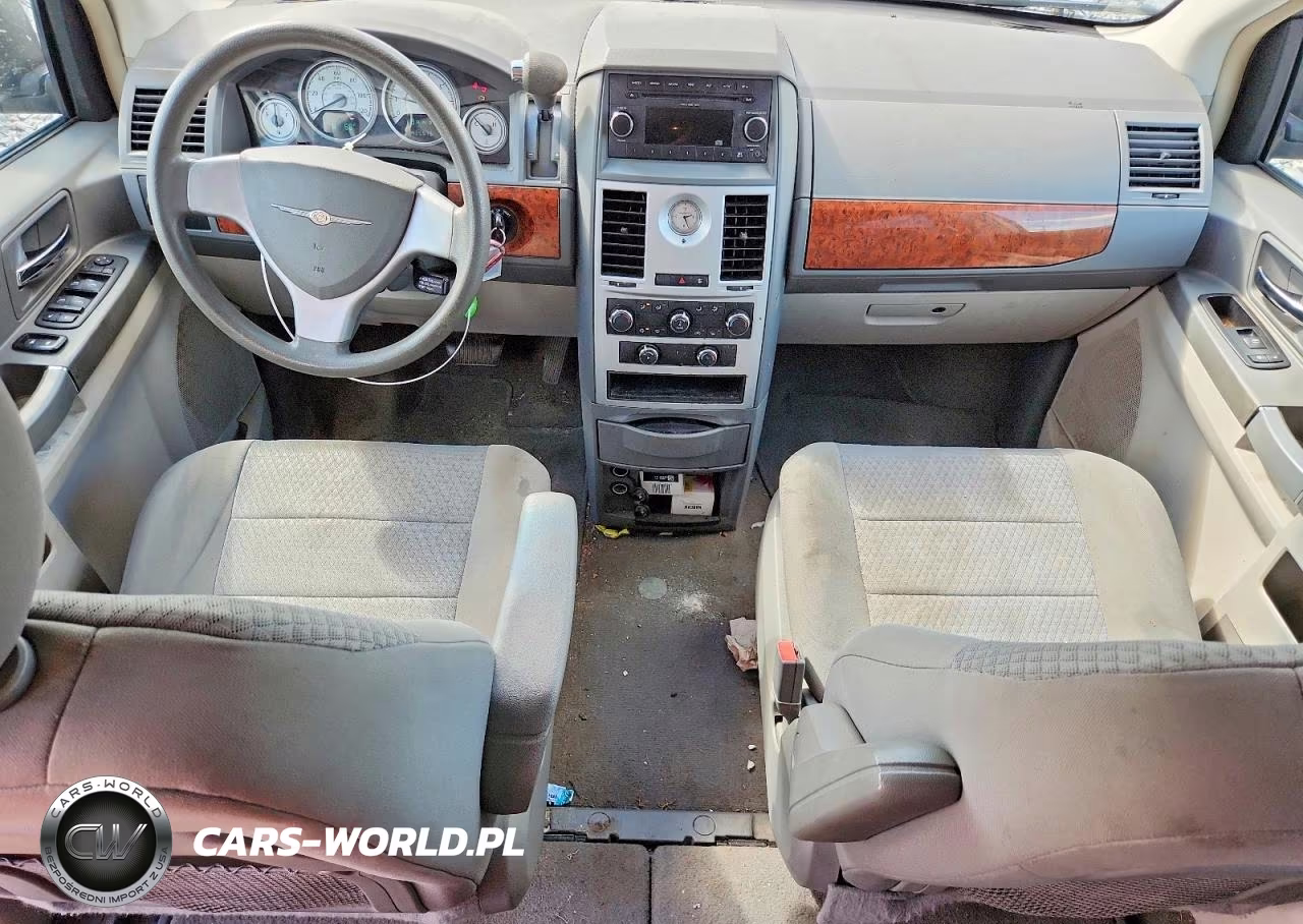 2009 Chrysler Town & Country Lx VIN:2A8HR44E59R526870 - 8