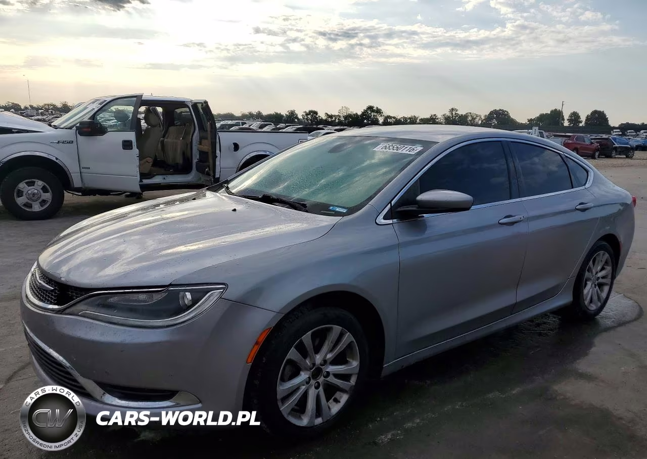 2015 Chrysler 200 Limited