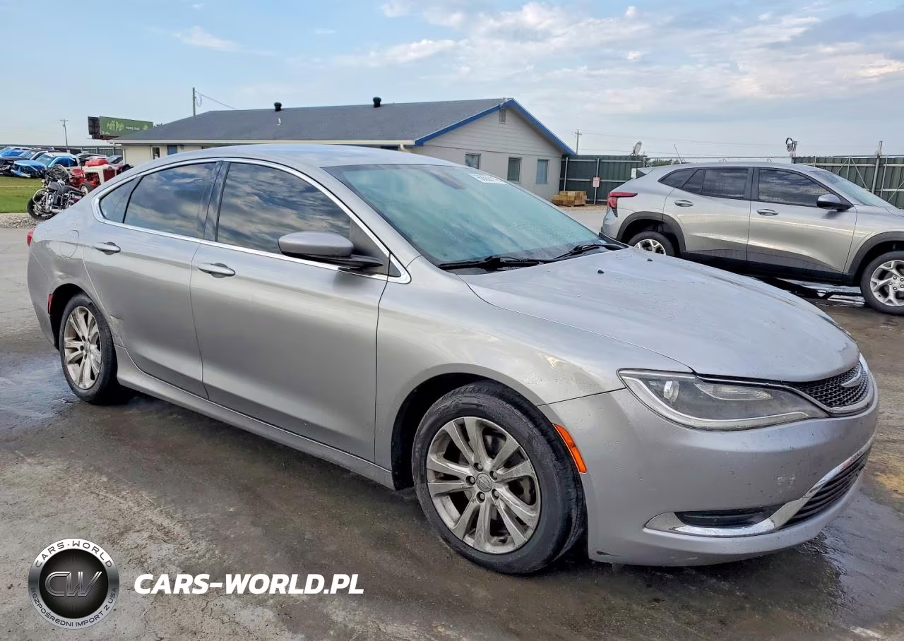 2015 Chrysler 200 Limited VIN:1C3CCCAB9FN701531 - 4