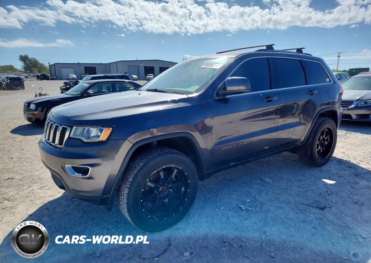 2019 Jeep Grand Cherokee Laredo