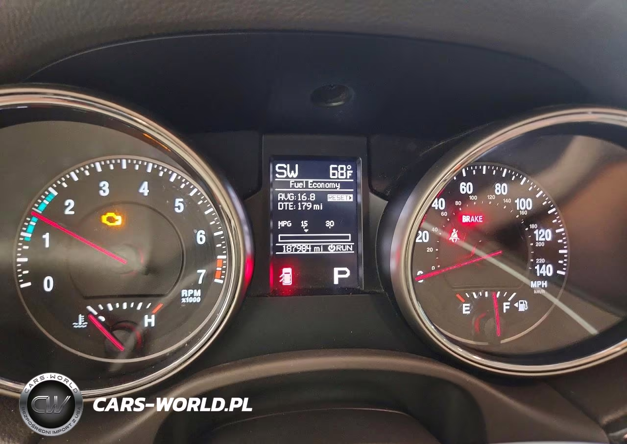 2011 Jeep Grand Cherokee Laredo VIN:1J4RR4GG1BC566879 - 9