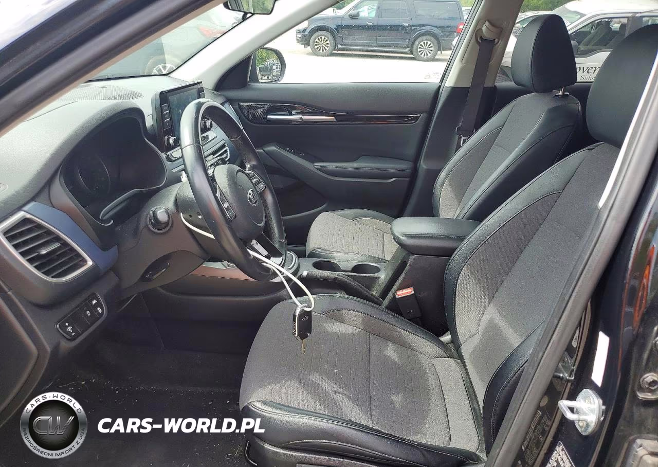 2021 Kia Seltos VIN:KNDEU2AA9M7059770 - 7