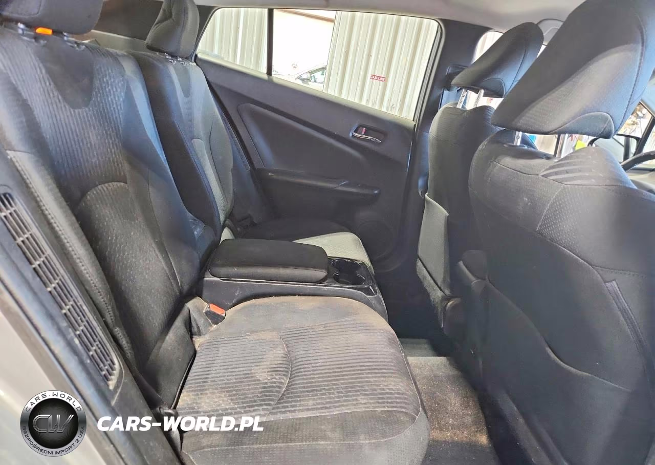 2018 Toyota Prius Prime Plus VIN:JTDKARFP9J3100564 - 10