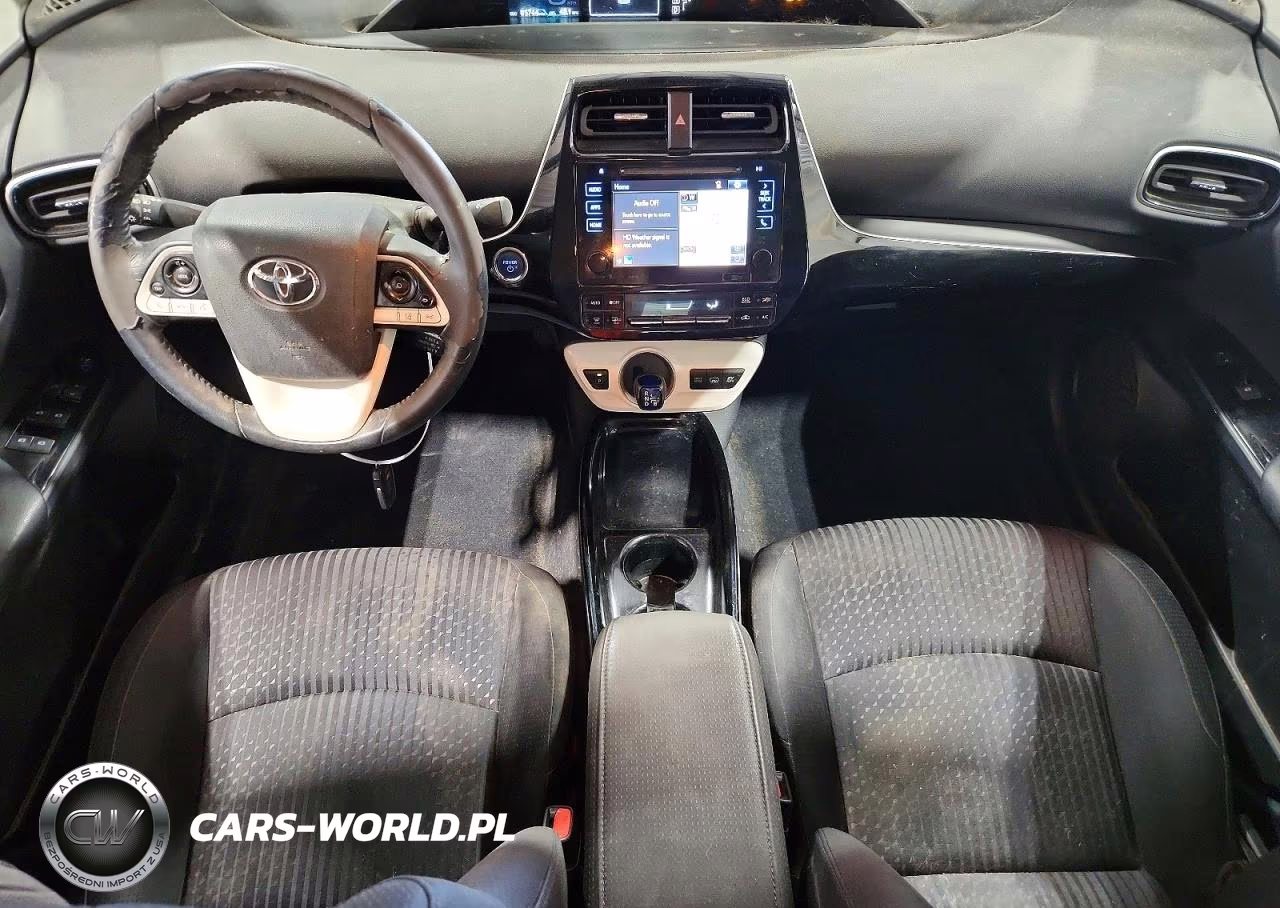 2018 Toyota Prius Prime Plus VIN:JTDKARFP9J3100564 - 8