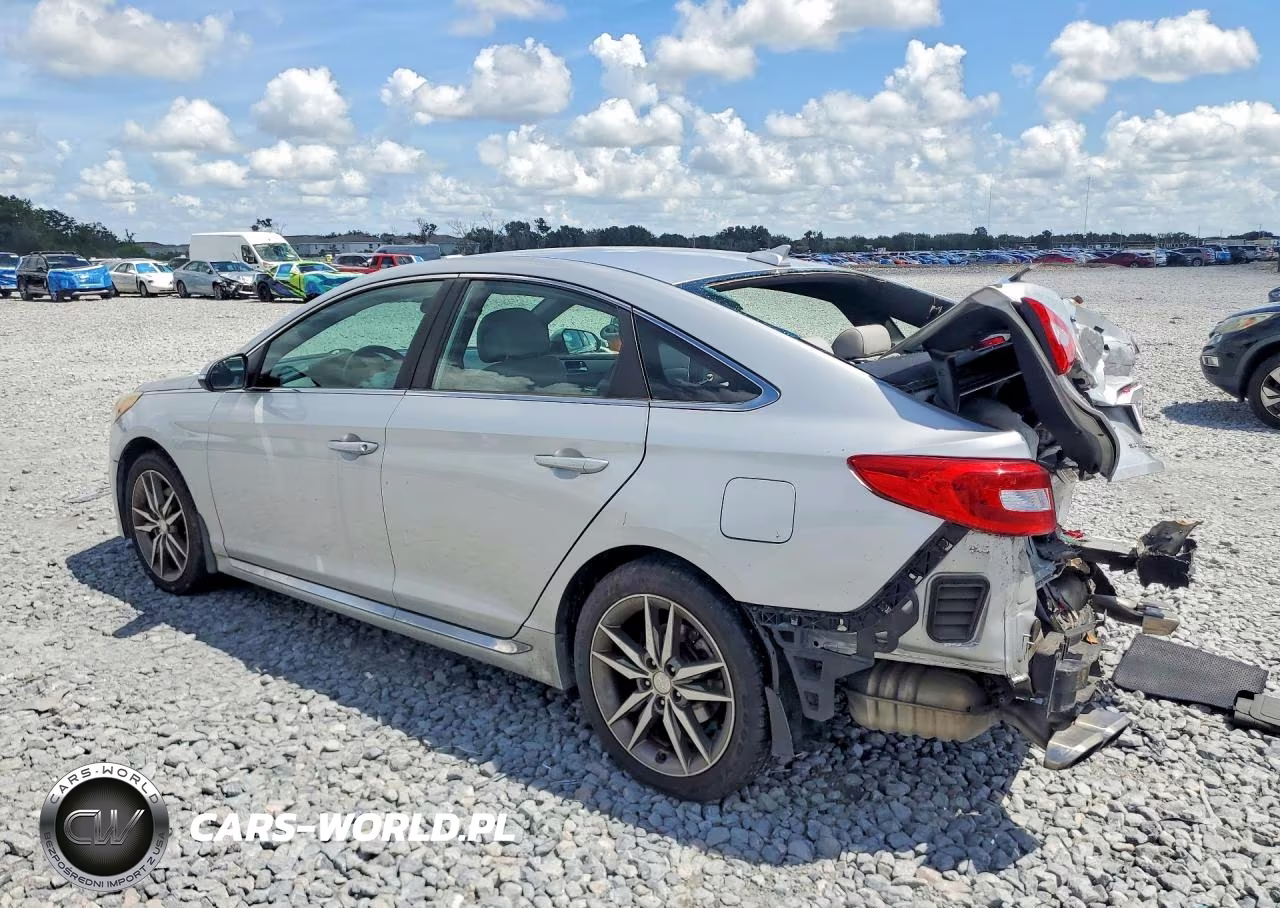 2017 Hyundai Sonata Sport 2.0T VIN:5NPE34AB7HH580415 - 2