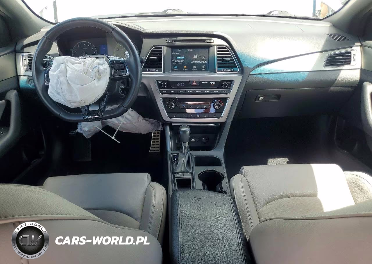 2017 Hyundai Sonata Sport 2.0T VIN:5NPE34AB7HH580415 - 8