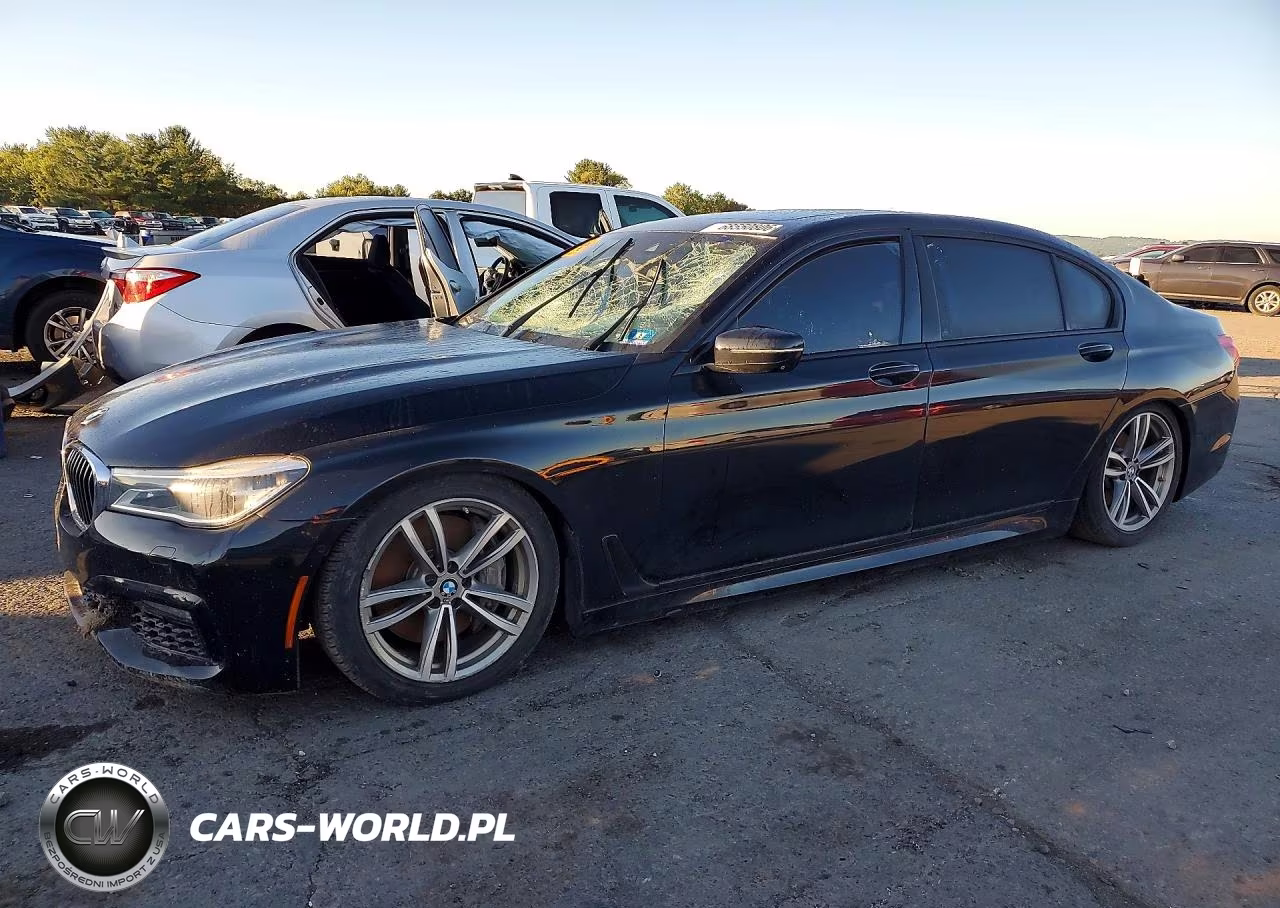 2016 BMW 750 Xi