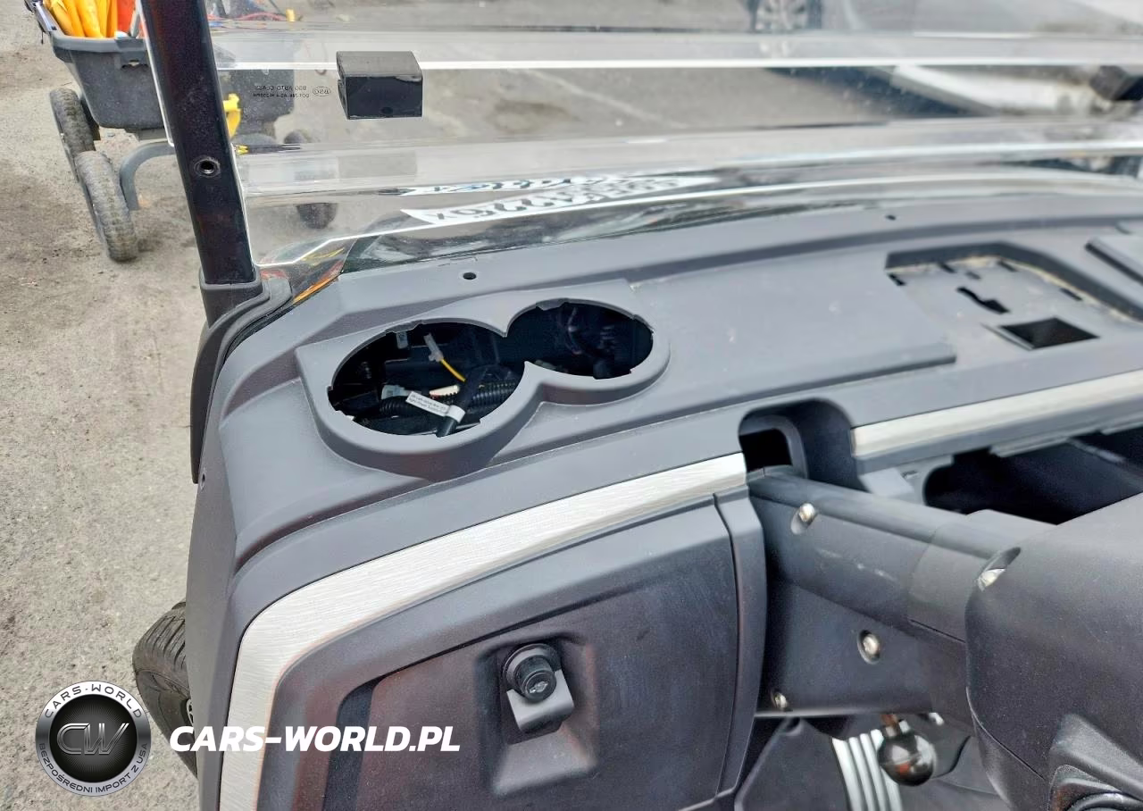 2025 Icon Golf Cart VIN:7R4BR5BB8SC000256 - 8
