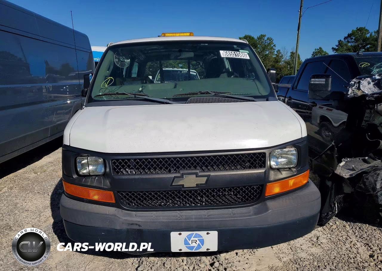 2016 Chevrolet Express G2500 VIN:1GCWGAHF1G1215766 - 5