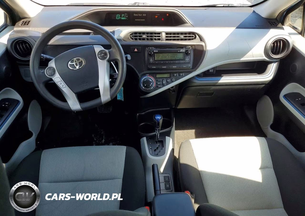 2012 Toyota Prius C Two VIN:JTDKDTB30C1509218 - 8
