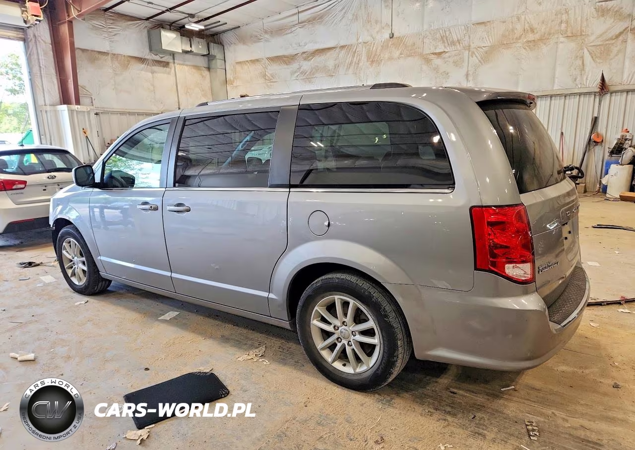 2018 Dodge Grand Caravan Sxt VIN:2C4RDGCG5JR135009 - 2