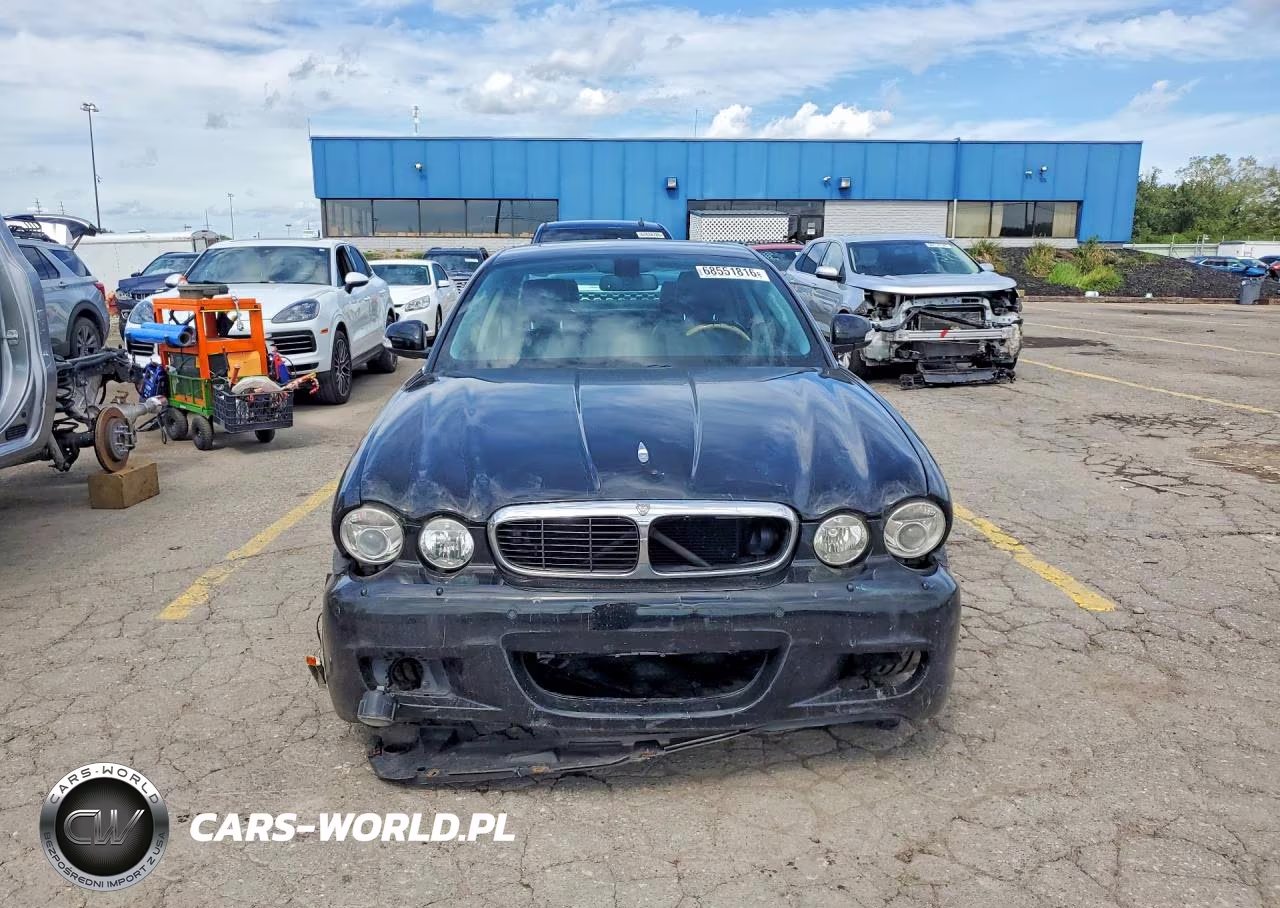 2008 Jaguar Xj VIN:SAJWA71B38SH28349 - 5