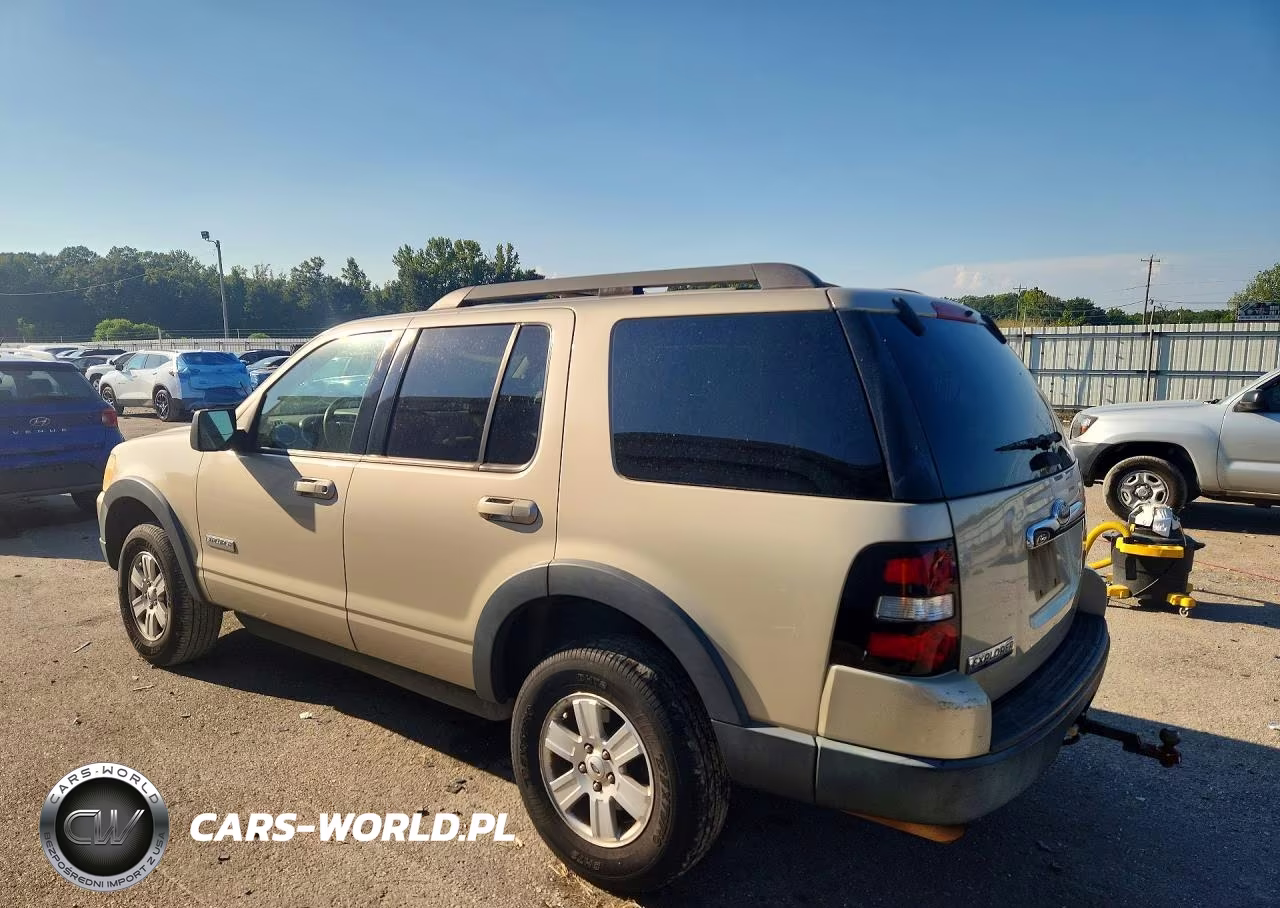 2007 Ford Explorer Xlt VIN:1FMEU63E87UA33749 - 2